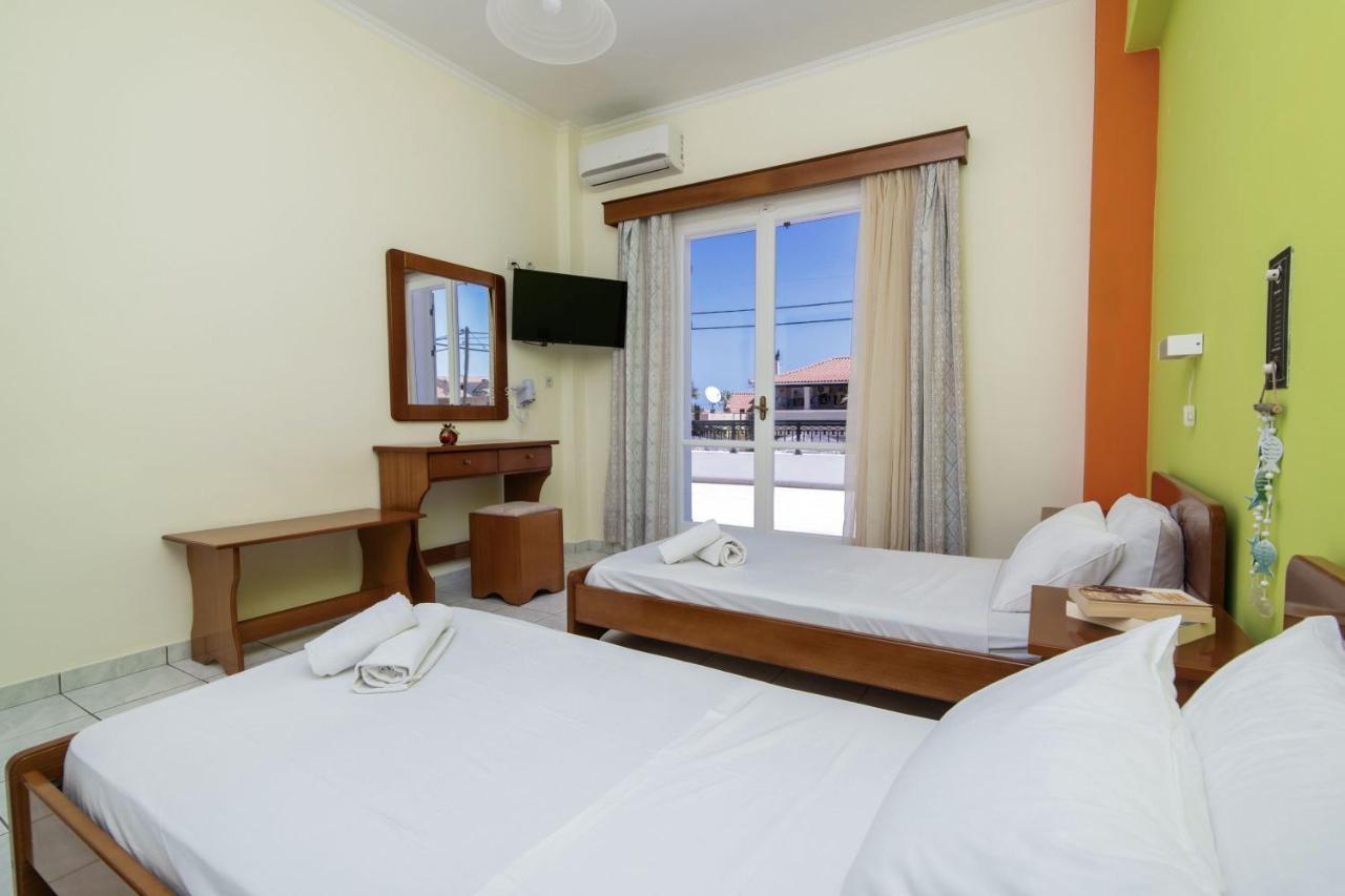 אליקס Sunbliss Studios & Apartments מראה חיצוני תמונה