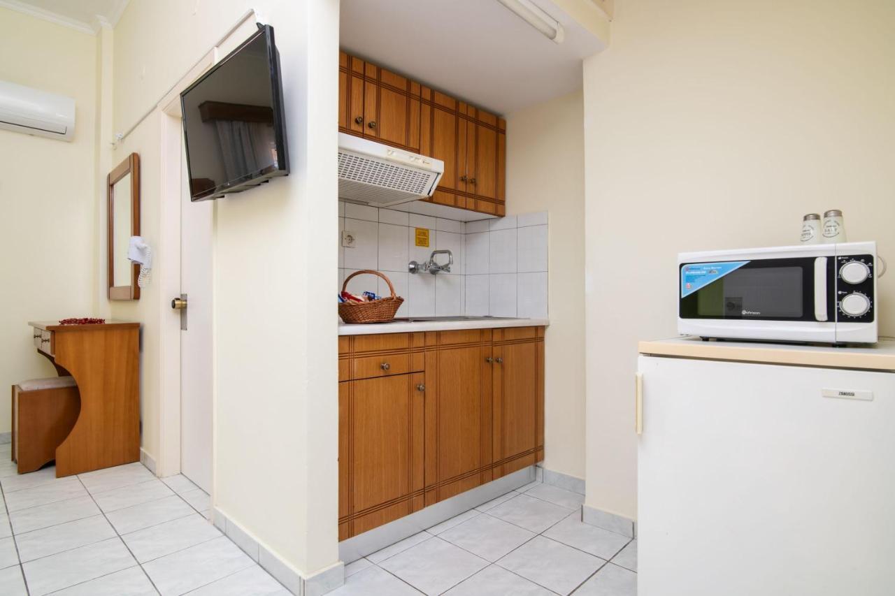 אליקס Sunbliss Studios & Apartments מראה חיצוני תמונה