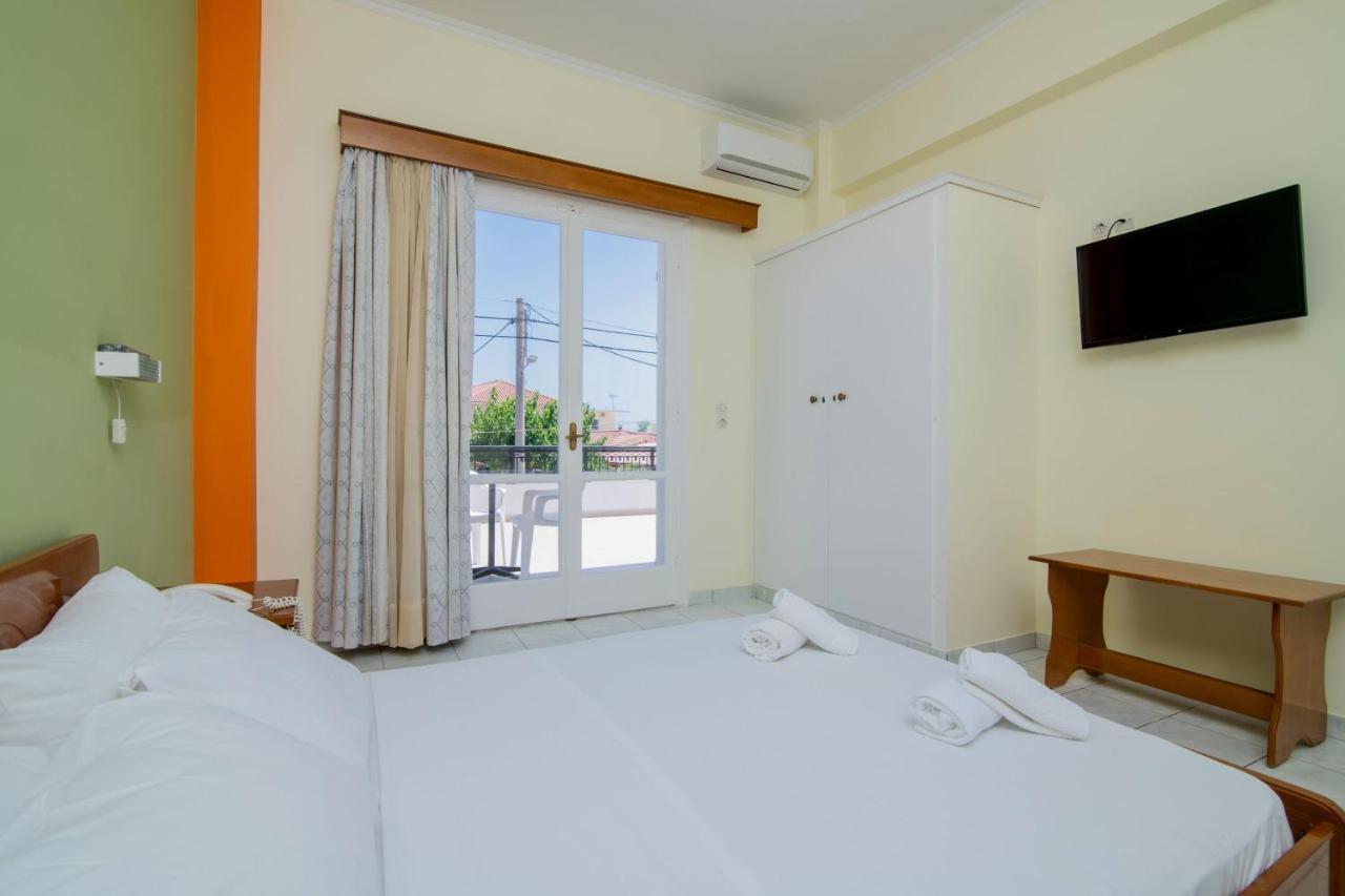אליקס Sunbliss Studios & Apartments מראה חיצוני תמונה