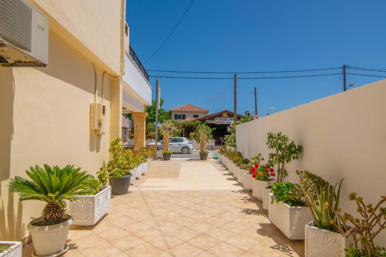 אליקס Sunbliss Studios & Apartments מראה חיצוני תמונה